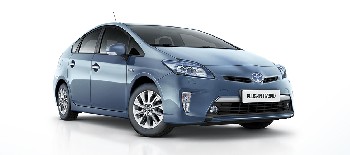TOYOTA PRIUS PLUG-IN